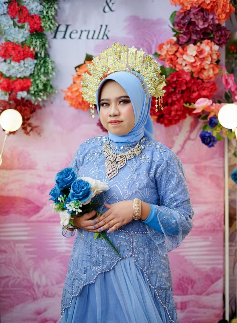 https://mita-haerul.webnikah.com/dirmember/00000027/mitahaerul/photo-269194-315663-l-202411190903.jpg